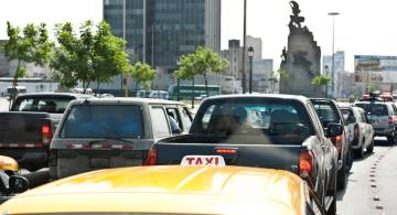 Flujo vehicular crece 2.9% en febrero de 2023